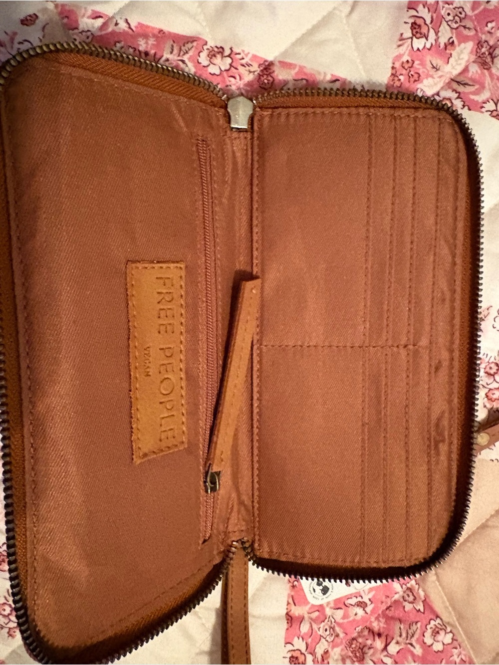 Free People Tan Leather Crossbody Shoulder Bag - Picture 4 of 8